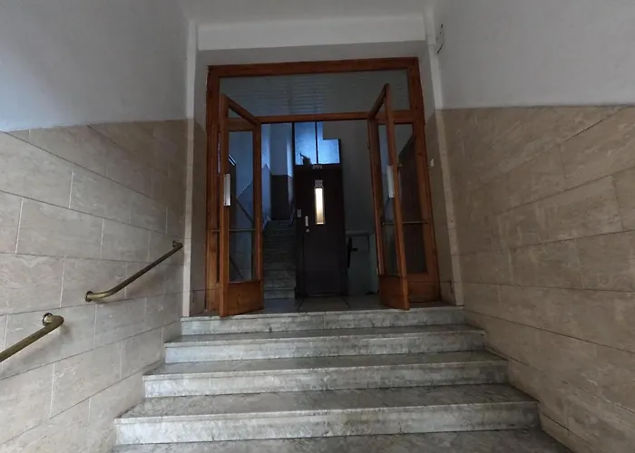 2 June Διαμέρισμα *